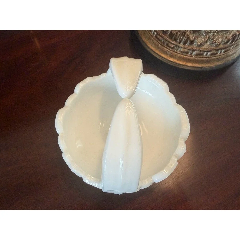 Westmoreland Milk Glass Dogwood Pattern Vanity Candy Dish Trinket Basket White